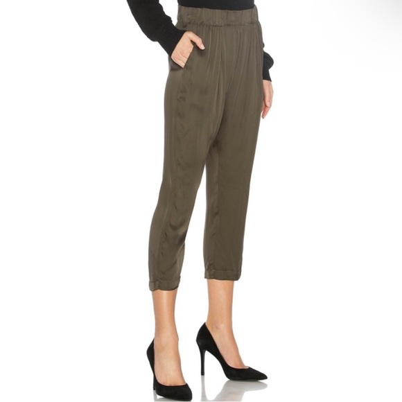 ENZA COSTA REVOLVE SATIN CROPPED PANTS - Picture 5 of 10